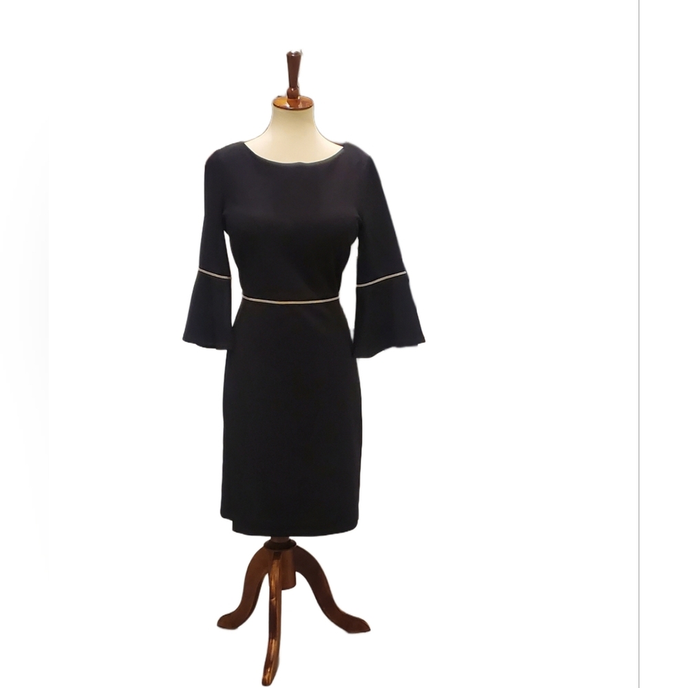 Tommy Hilfiger.                  Clasic Black Dress